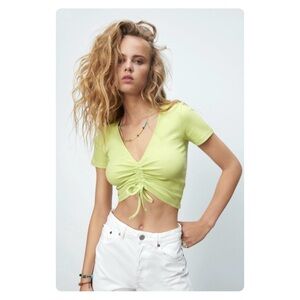 ★ Zara Bold Ribbed V neck Top - Green ★
